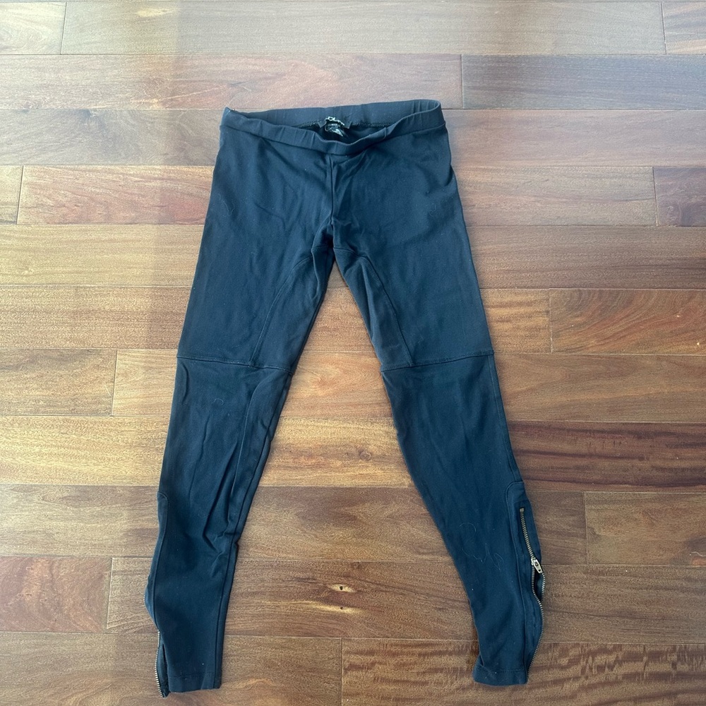David Lerner Black Leggings with Ankle Zipper